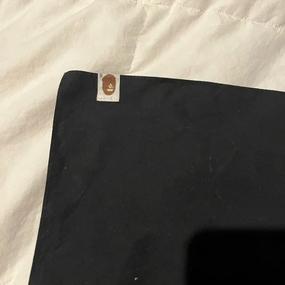 Bape Black Shark Bandana - Picture 3 of 4